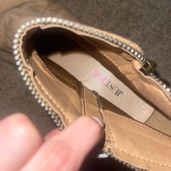 booties - Picture 3 of 5